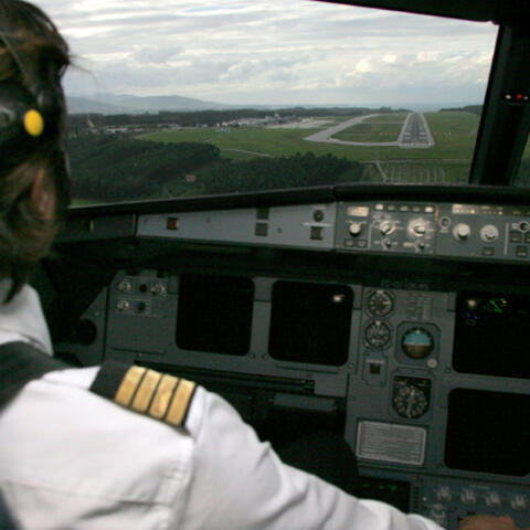 El peligro del piloto automático de los aviones El peligro del piloto automático de los aviones