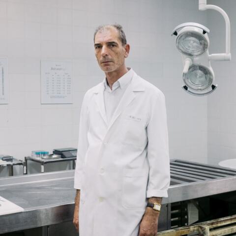 El forense de los 'sin nombre' El forense de los 'sin nombre'