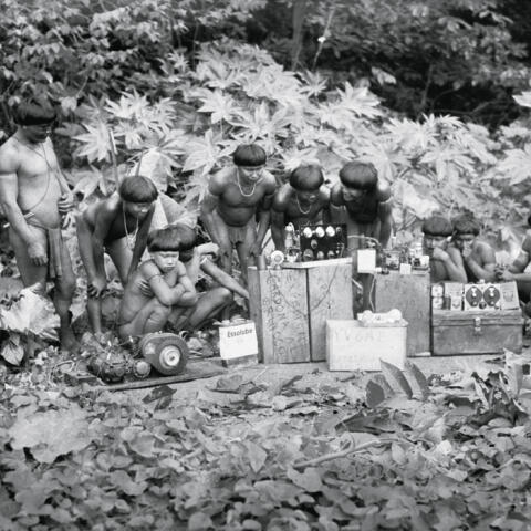 Exploradores españoles en el olvido Exploradores españoles en el olvido