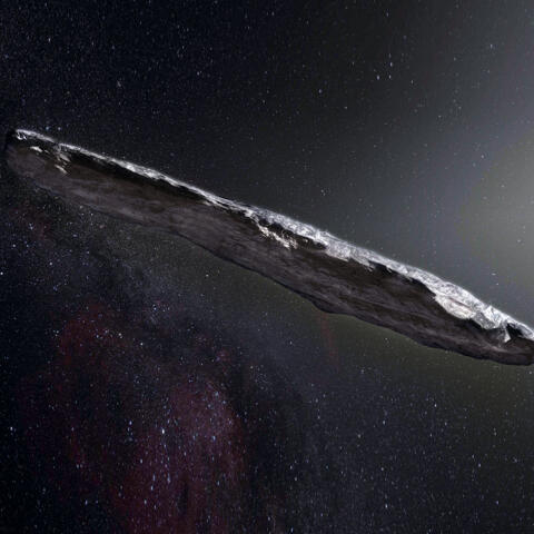 El enigma de 'Oumuamua: ¿un asteroide o... una sonda alienígena? El enigma de 'Oumuamua: ¿un asteroide o... una sonda alienígena?