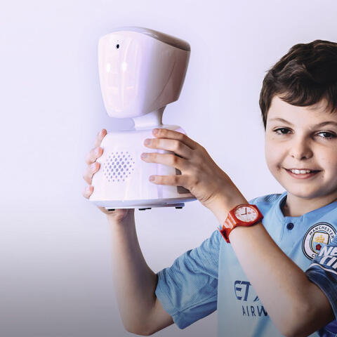 ¡Pablo y el robot AV1 han pasado a 6º de primaria! ¡Pablo y el robot AV1 han pasado a 6º de primaria!