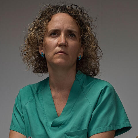 Nani Vall-llossera, médico de familia en Barcelona: 'Tenemos pesadillas con las listas del día siguiente' Nani Vall-llossera, médico de familia en Barcelona: 'Tenemos pesadillas con las listas del día siguiente'